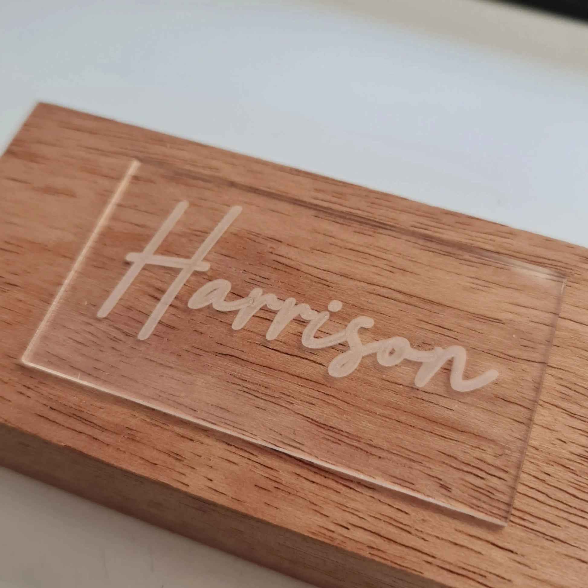 Acrylic Placecard - Personalised Black Acrylic Place Card – 90mm x 50mm (Copy) - Paper Love Card