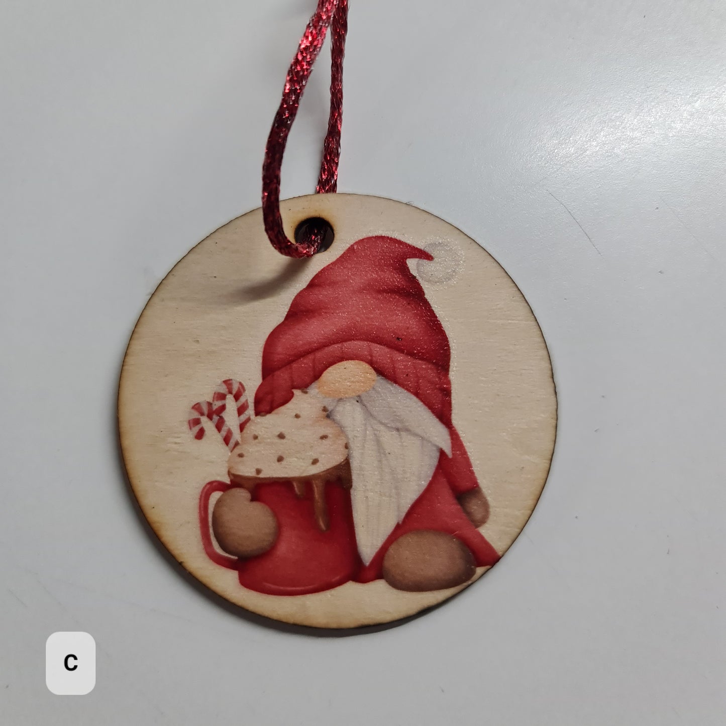 Gift Tag - Gnome on Timber - Personalised 6cm tag