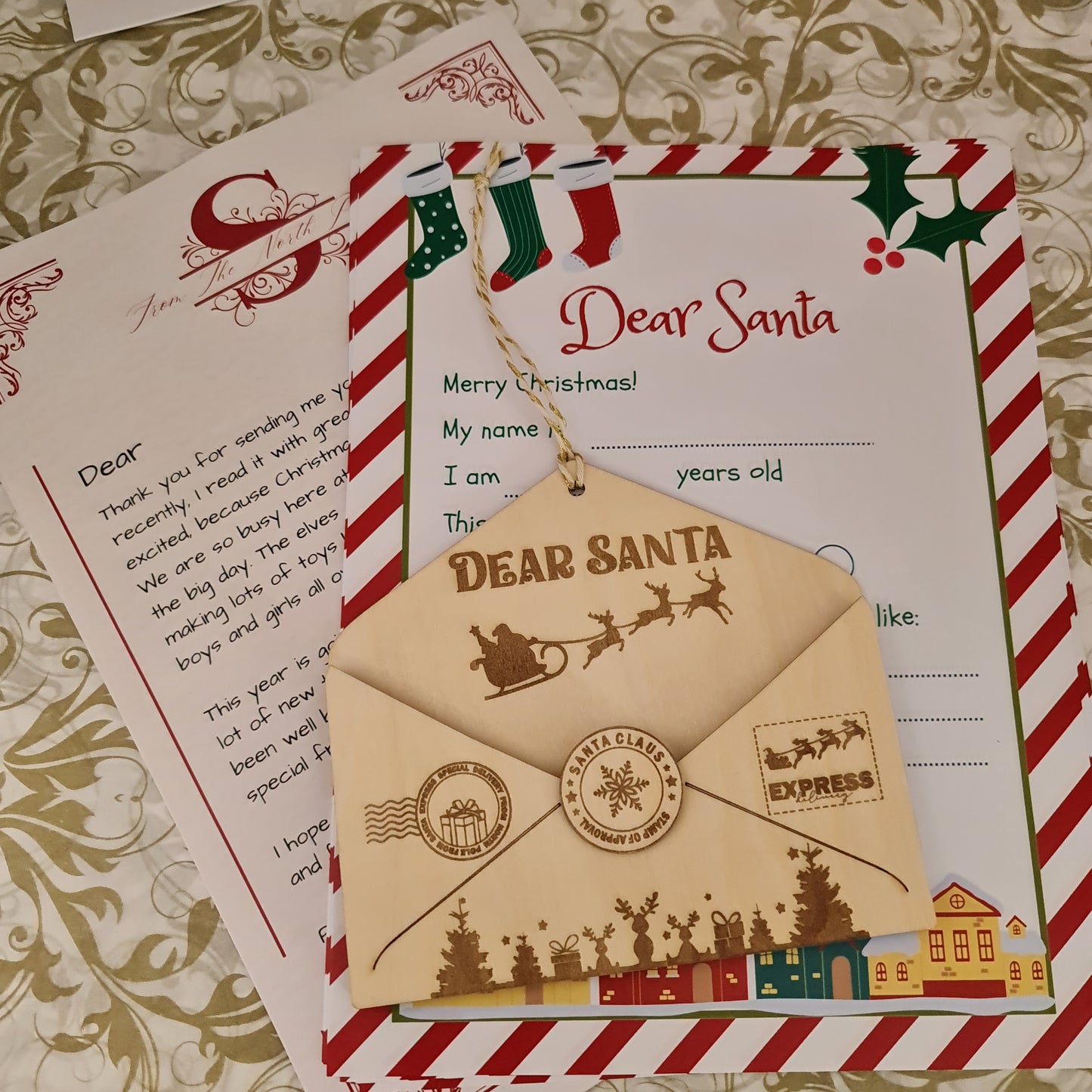 Letter to Santa, Timber holder, letters and wax seal supplied.