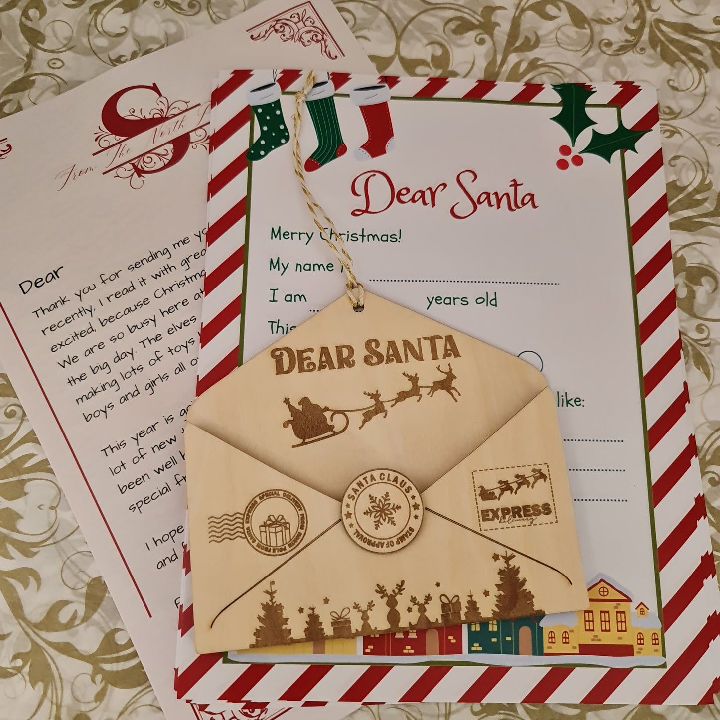 Letter to Santa, Timber holder, letters and wax seal supplied.