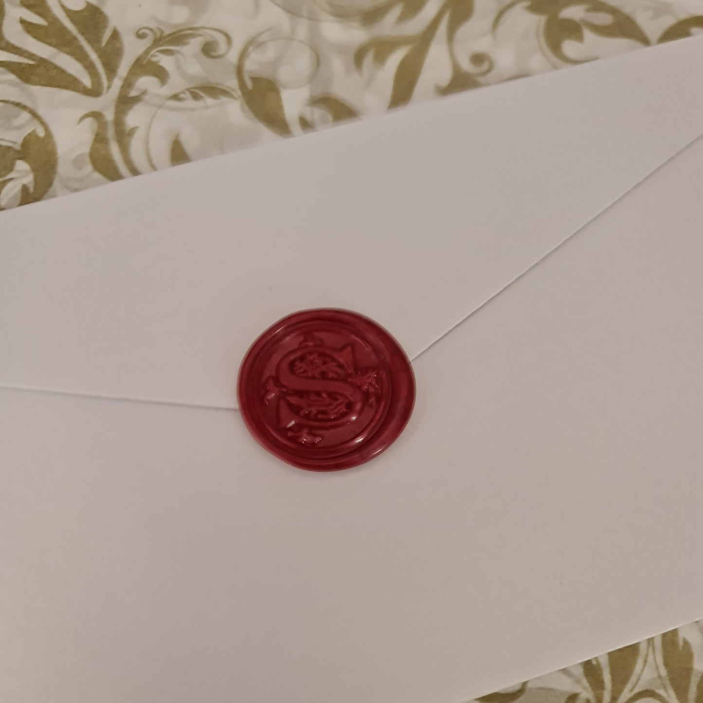 Letter to Santa, Timber holder, letters and wax seal supplied.