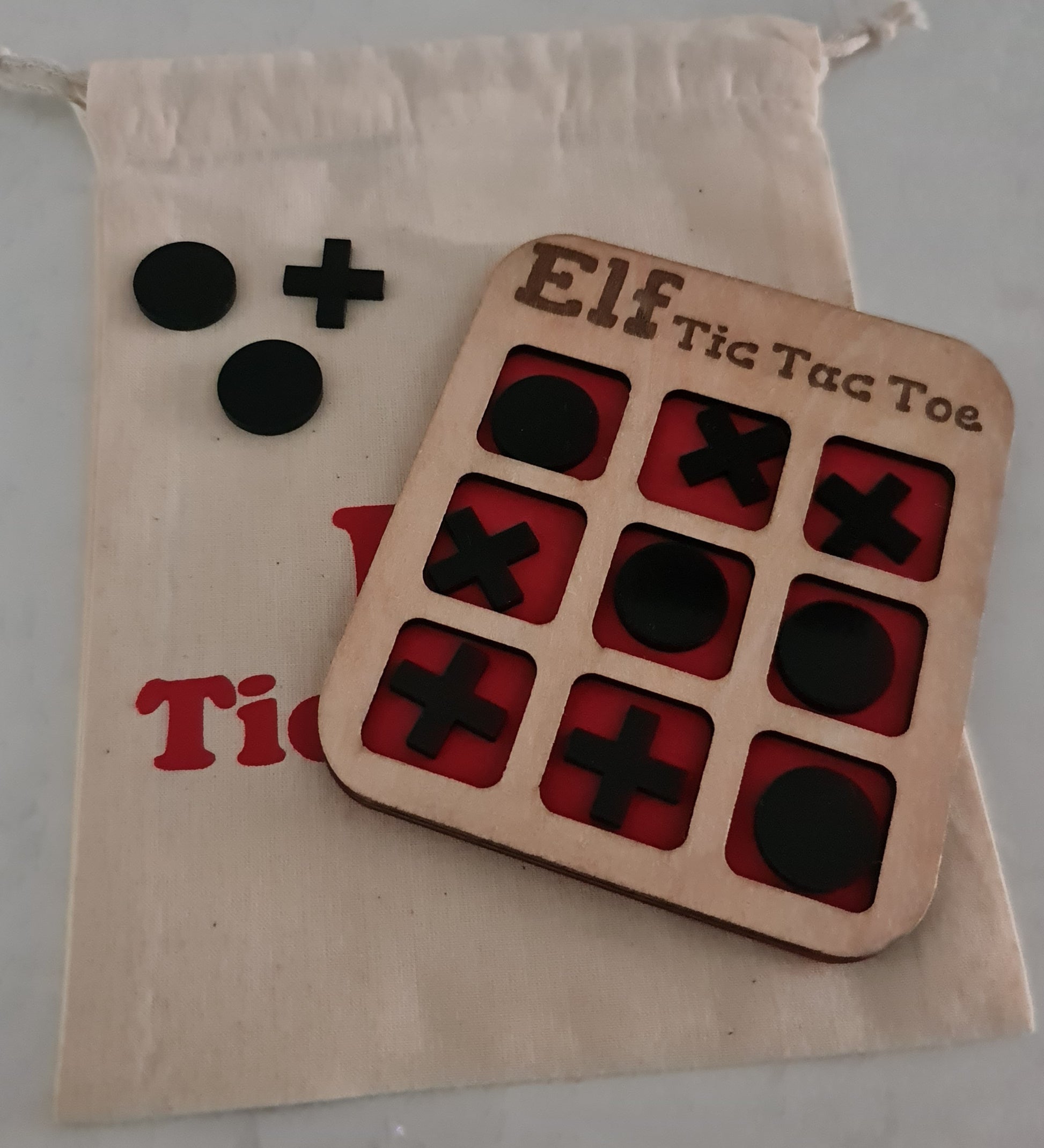 Elf Tic Tac Toe board game