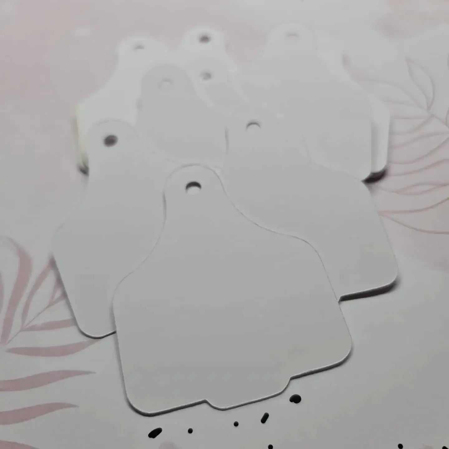 Earring Tag - Cattle Tag 7.5cm x 6cm Paper Love Cards
